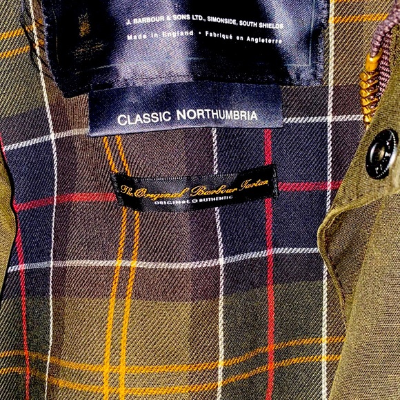 Men’s Large Barbour jacket. Great condition, worn about 10 times. - Picture 3 of 4